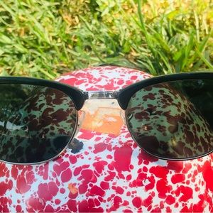 🔥 Exclusive Ray Bans  “DRAKES”🔥🔥🔥🔥